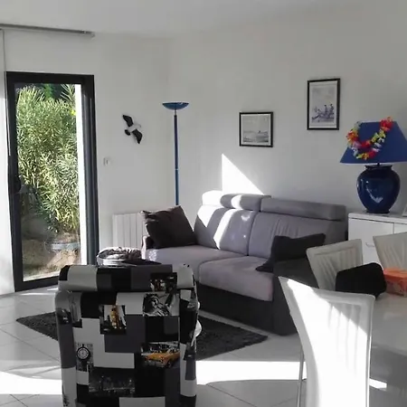 Le Chateau - 2 A 4 Pers - 300m De La De Tanchet - Barbecue Et Bain De Soleil * Les Sables-dʼOlonne