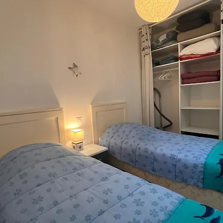 بيت للعطل Le Chateau - 2 A 4 Pers - 300m De La De Tanchet - Barbecue Et Bain De Soleil *