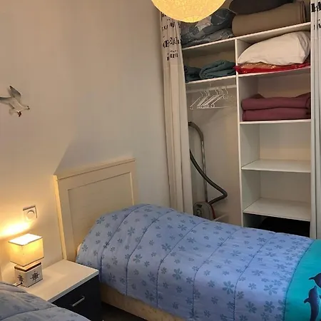 بيت للعطل Le Chateau - 2 A 4 Pers - 300m De La De Tanchet - Barbecue Et Bain De Soleil