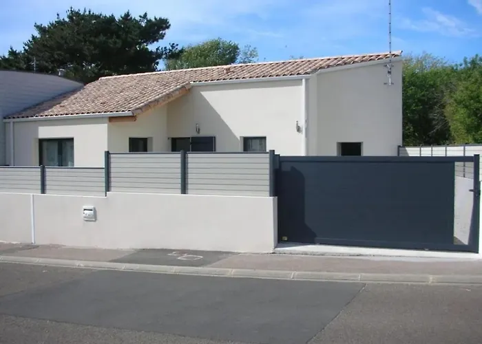 Ferienhaus Le Chateau - 2 A 4 Pers - 300m De La De Tanchet - Barbecue Et Bain De Soleil Les Sables-dʼOlonne