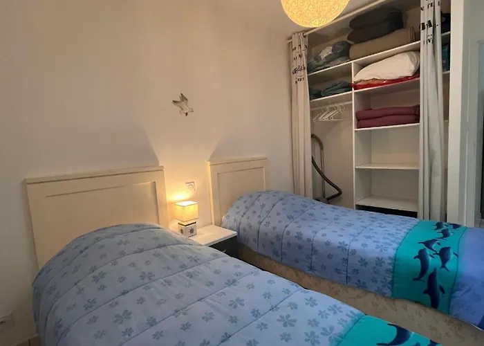 Ferienhaus Le Chateau - 2 A 4 Pers - 300m De La De Tanchet - Barbecue Et Bain De Soleil *