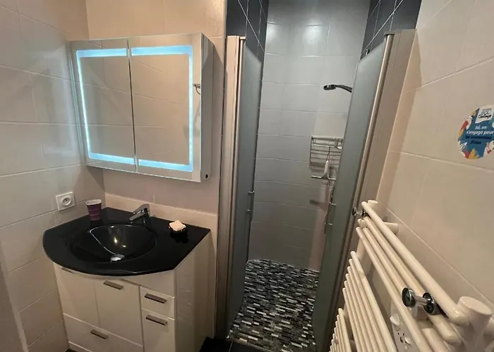 Le Chateau - 2 A 4 Pers - 300m De La De Tanchet - Barbecue Et Bain De Soleil Ferienhaus Les Sables-dʼOlonne