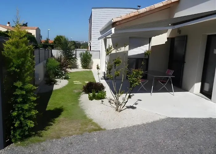 Сasa de vacaciones Le Chateau - 2 A 4 Pers - 300m De La De Tanchet - Barbecue Et Bain De Soleil *