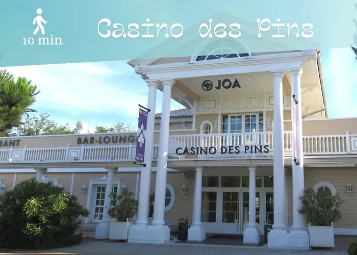 Le Chateau - 2 A 4 Pers - 300m De La De Tanchet - Barbecue Et Bain De Soleil Сasa de vacaciones