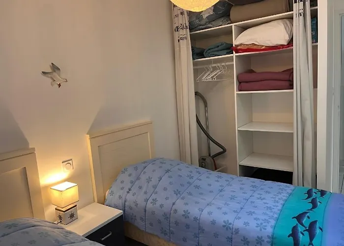 Сasa de vacaciones Le Chateau - 2 A 4 Pers - 300m De La De Tanchet - Barbecue Et Bain De Soleil